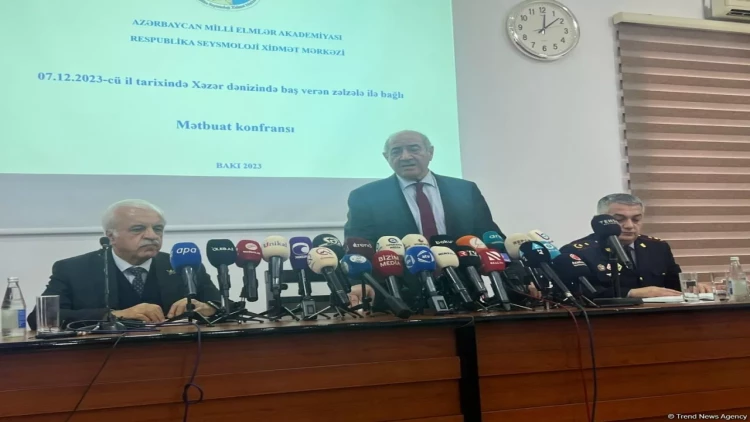 Azərbaycanda baş verən zəlzələ ilə bağlı mətbuat konfransı keçirilir