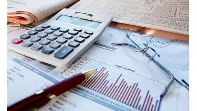 Bir neçə yerdə işləyən şəxs necə vergi verməlidir? - ŞƏRH