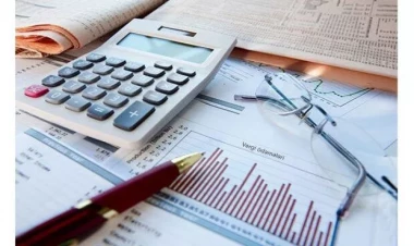 Bir neçə yerdə işləyən şəxs necə vergi verməlidir? - ŞƏRH