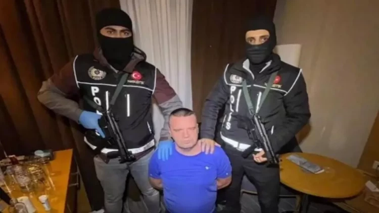 Beynəlxalq axtarışda olan Monaghan İstanbulda saxlanıldı