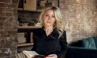 Rusiyada kremlpərəst senatorun qızı 166 adama donos yazıb