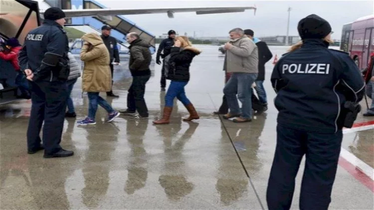 Azərbaycandan Avropaya gedən 200-dən çox şəxs GERİ QAYTARILDI