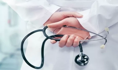 Sertifikasiyadan keçmədən necə həkim işləyirlər? VİDEO - FOTO