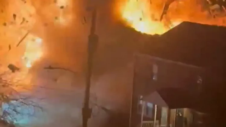 Vaşinqtonun yaxınlığında güclü partlayış olub - VİDEO