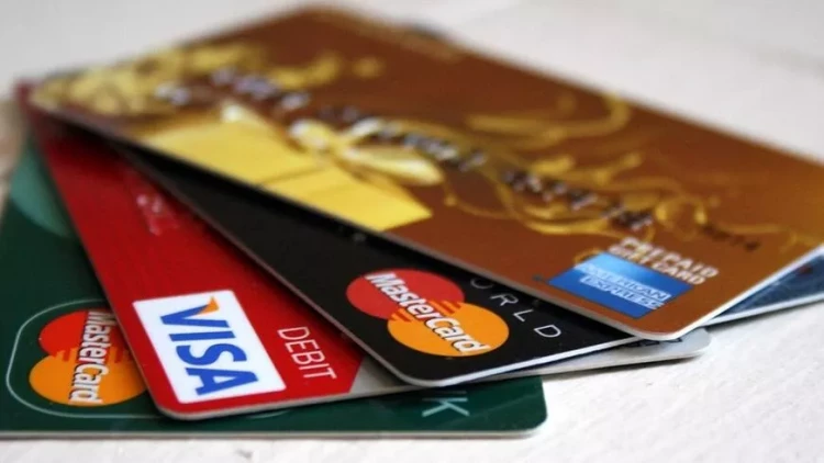 Vətəndaşların DİQQƏTİNƏ: Nə vaxtsa kartdan karta köçürmə əməliyyatı etmisizsə... - VİDEO