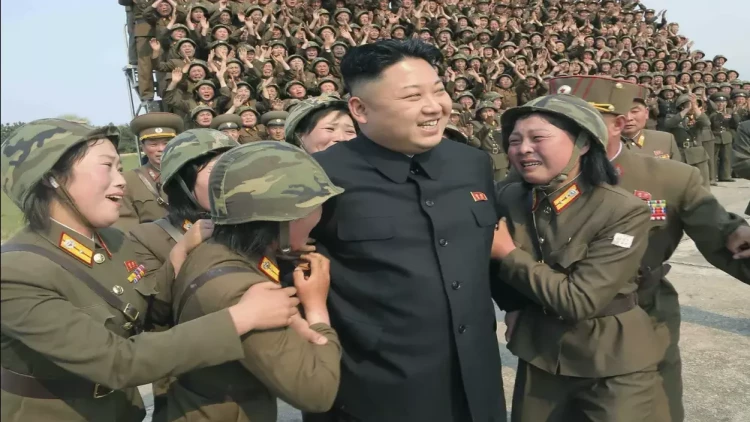 Kim Çen In bu dəfə qadınlara hirsləndi - “Bu, sizin vəzifənizdir”