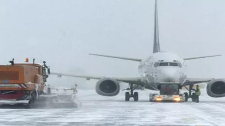 Qar fırtınası: Münhendə 560 reys ləğv edildi