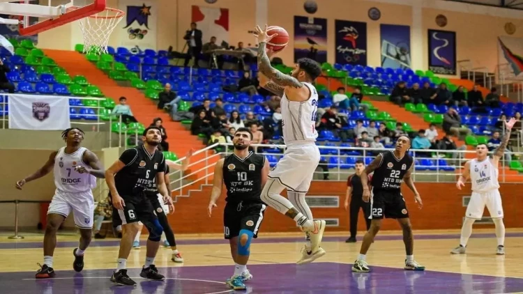 Gəncədə start, Bakıda finiş