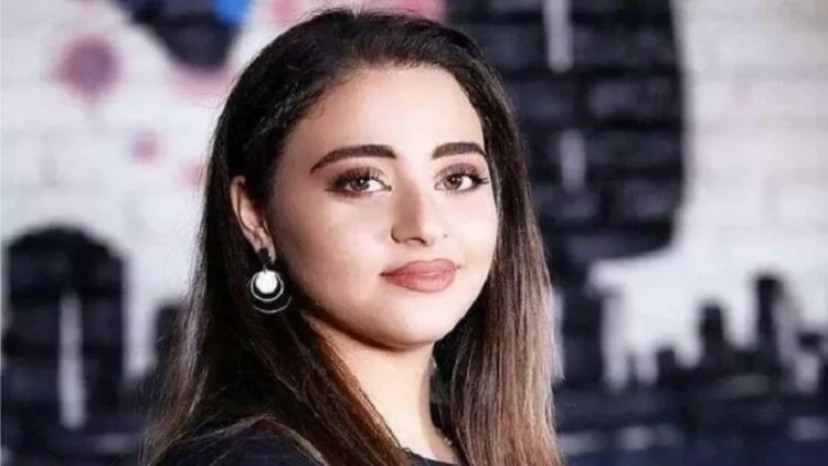 Aparıcıdan Almaxanıma hörmətsizlik: İfasını yarıda kəsdi – VİDEO