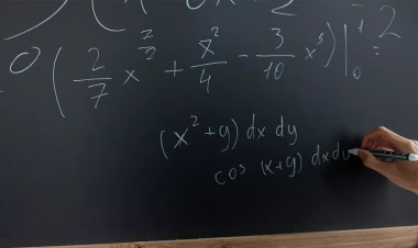 Qarabağ Universitetində erməni müəllimlər də dərs deyəcək?