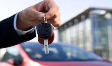 Maşın almaq istəyənlərin başına oyun açdı - FOTO