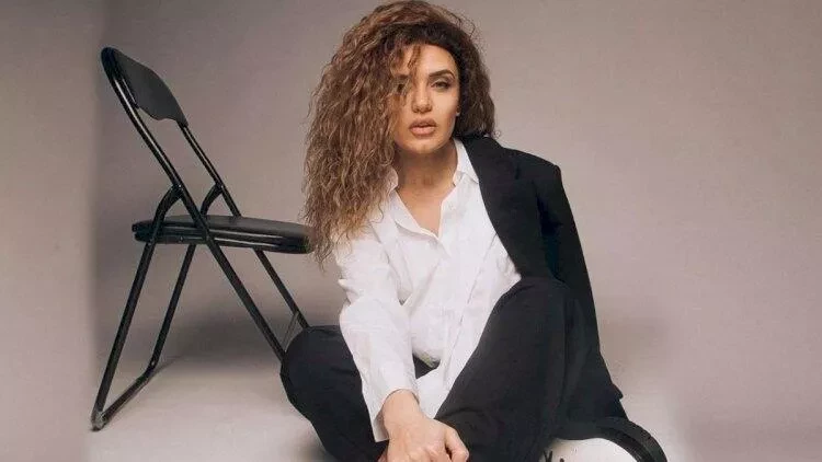 Atasının vəfat xəbərini xaricdə alan Çinarədən ilk paylaşım - FOTO