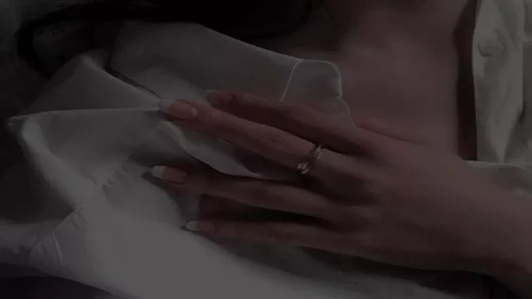 Əgər rəfiqənizdə bu əlamətlər varsa...