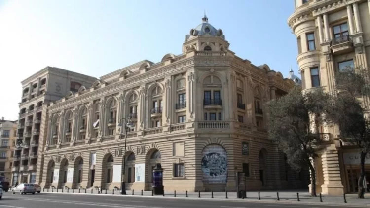 Dekabrda Musiqili Teatrda nələr təqdim olunacaq?