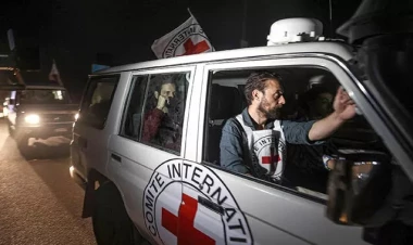 HƏMAS 10 israilli məhbusu təhvil verdi