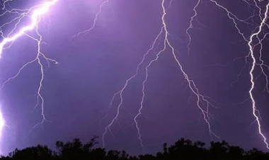 İldırım 24 nəfərin ölümünə səbəb oldu