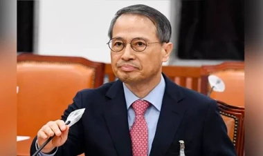 Cənubi Koreyanın kəşfiyyat rəisi istefa verdi