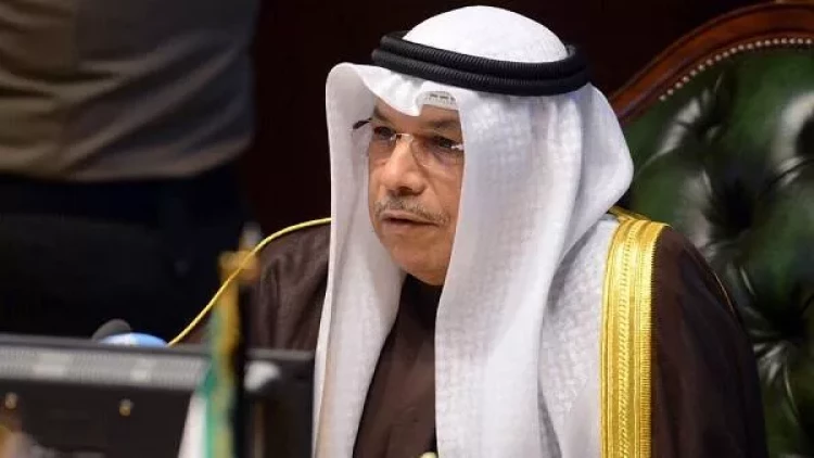 Keçmiş müdafiə nazirinə hökm oxundu