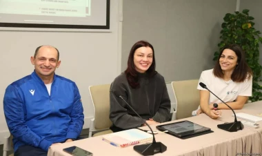 Aerobika gimnastikası üzrə məşqçilik kursları keçirilir - FOTO