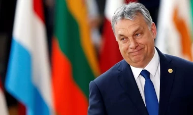 Viktor Orban Azərbaycana işgüzar səfərə gəlib - YENİLƏNİB