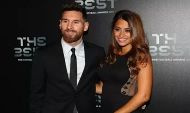 Messinin arvadının mağazası qarət edildi - FOTO