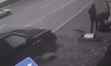 Ölümdən son anda xilas oldu... - VİDEO