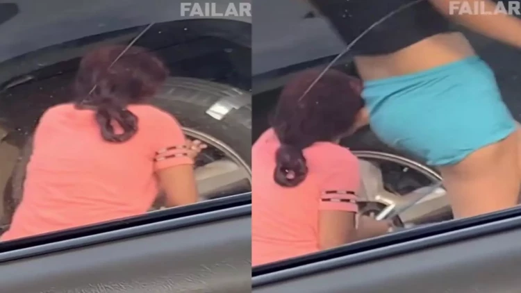 Yolda qalan qızların bu halı gündəm oldu - VİDEO