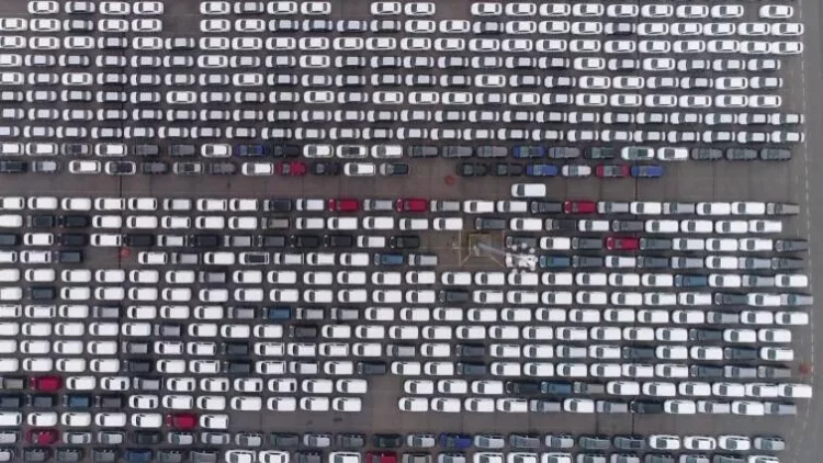 Hibrid avtomobillər köhnə avtomobilləri bazardan ÇIXARIR - VİDEO