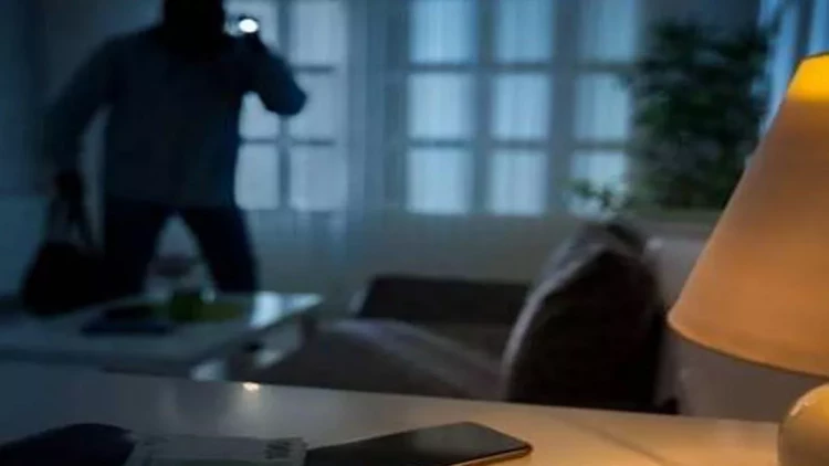 Gecə saatlarında banka basqın: Yaralılar var