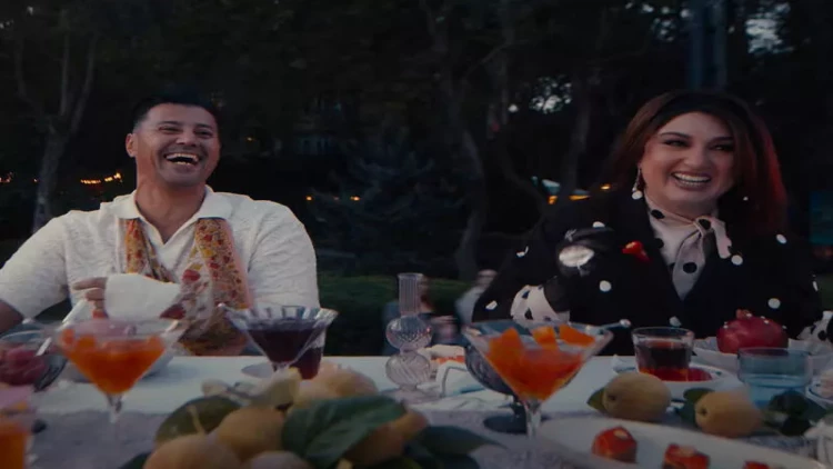 Bakıda evakuatorun üzərində süfrə qurduranın kimliyi bilindi - VİDEO - FOTO