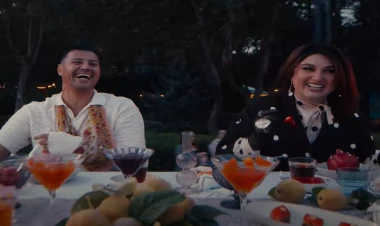 Bakıda evakuatorun üzərində süfrə qurduranın kimliyi bilindi - VİDEO - FOTO