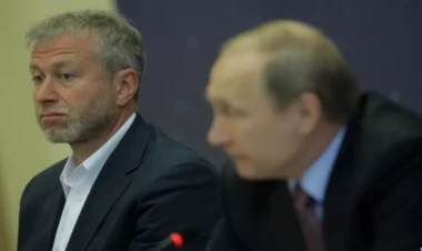 Abramoviçin Putinin dostları ilə gizli sövdələşməsi üzə çıxdı