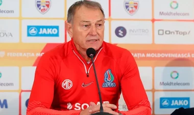 De Byazi 4 futbolçunu heyətdən çıxardı