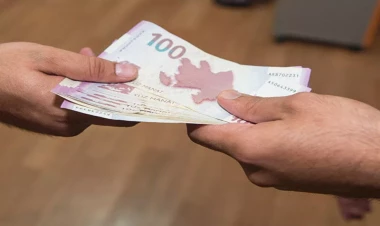 Özünü gömrük əməkdaşı kimi təqdim edən şəxs ifşa olundu