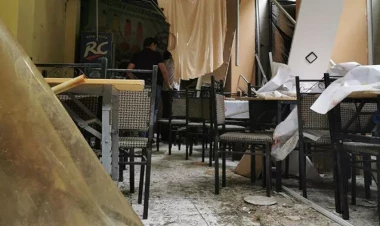 “Xəngəl evi”ndə müştəri  bıçaqlandı