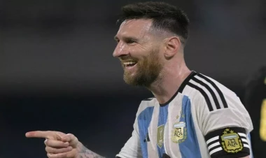 Belə olsa, Messi DÇ-2026-da oynayacaq