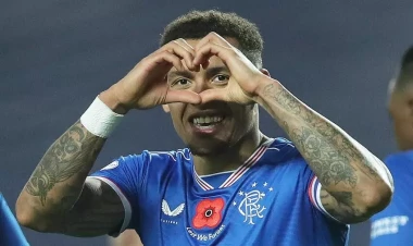 Futbol tarixində bunu bacaran 14-cü müdafiəçi oldu