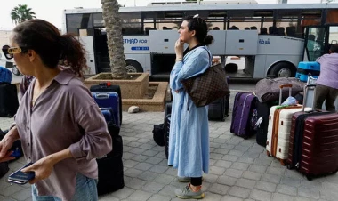 Rusiya vətəndaşlarını bu ölkədən çıxarır