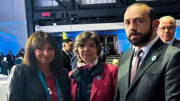 Ermənistan və Fransa XİN başçıları regional məsələləri müzakirə edib