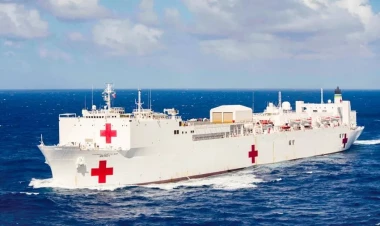 İtaliya Qəzza zolağının sahilinə üzən xəstəxana göndərəcək