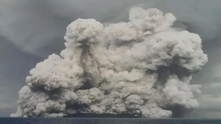 Dəhşətə salan təbii fəlakət ölkə ərazisini böyütdü - FOTOlar
