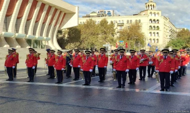 Bakıda Zəfər yürüşü keçirilib - VİDEO - FOTO