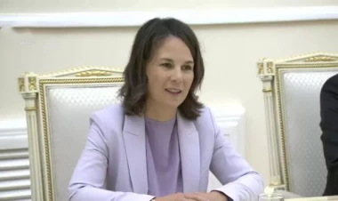 Alman nazirin Bakıda yalan açıqlama verməsinin səbəbi NƏ OLUB? - VİDEO