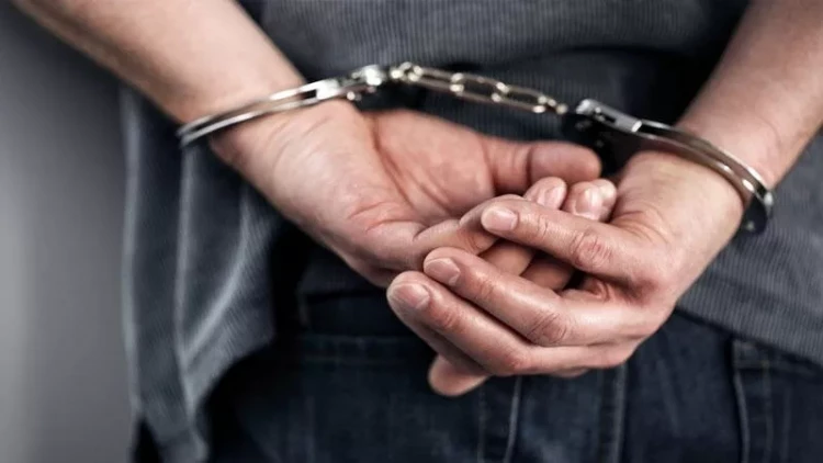 Hər gecə 102-yə zəng edən şəxs həbs edildi