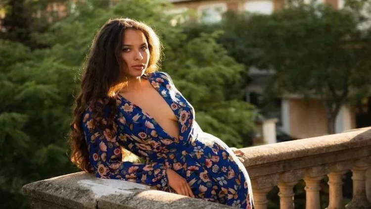 Cazibədar aparıcını görmək istəyənlərin nəzərinə: Ancaq səhər tezdən... - FOTOlar