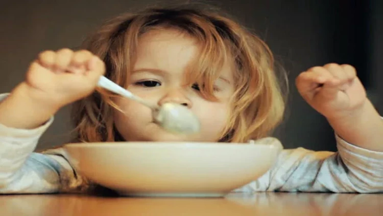 Emosional uşaqlar daha çox yeyir