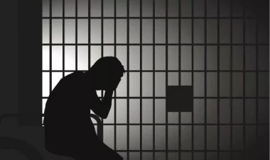 Onlarla şəxsi aldadıb pullarını mənimsədi, tutuldu