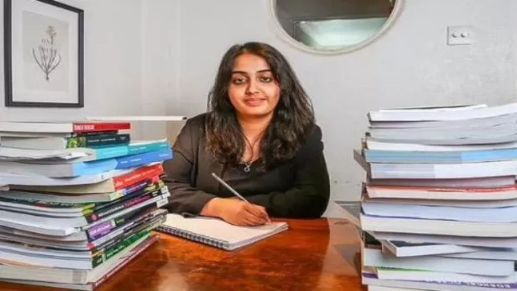 Bu qız Britaniyanın ən ağıllı yeniyetməsi oldu