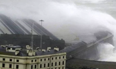 Avropada tüğyan edən qasırğalar bu ölkələrə ciddi ziyan vurdu