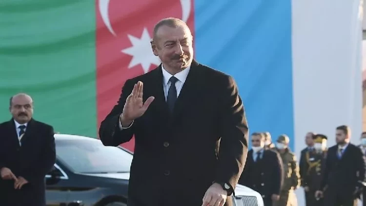 Saakaşvili, İlham Əliyev və Ərdoğanın bu fotosu İranı silkələdi